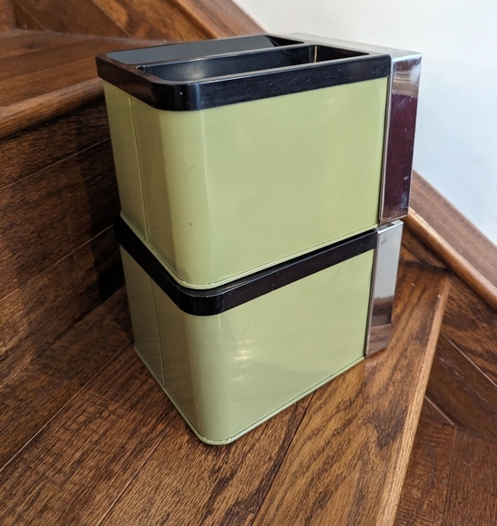 Vintage Lady Garner Avocado Green MCM Chrome tea & coffee Canisters - Picture 2 of 10